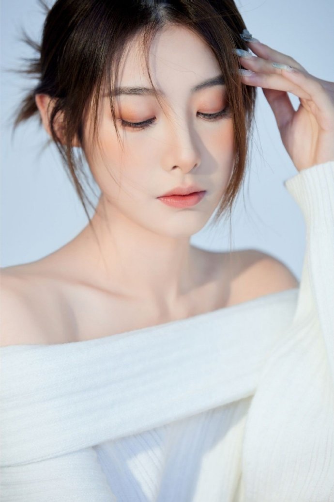 觉醒年代 封面